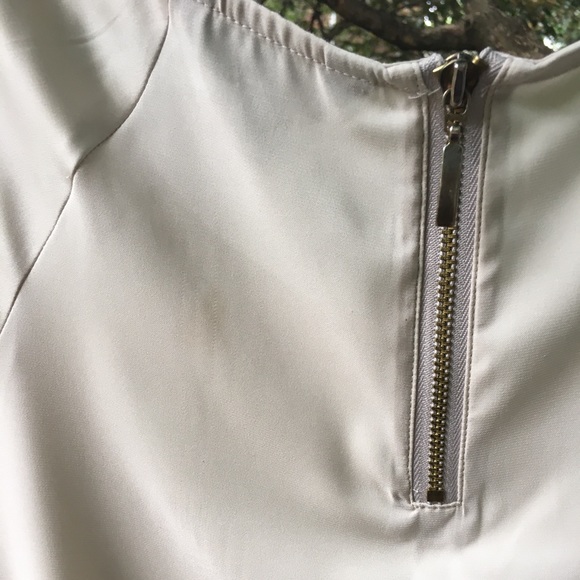 Express Silky Top - Picture 4 of 5